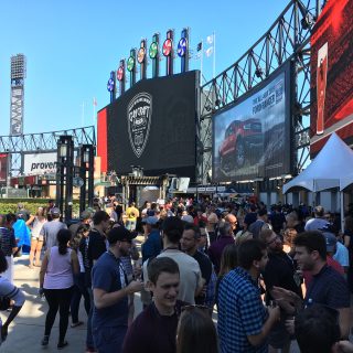 chisox craft beer festival crowd