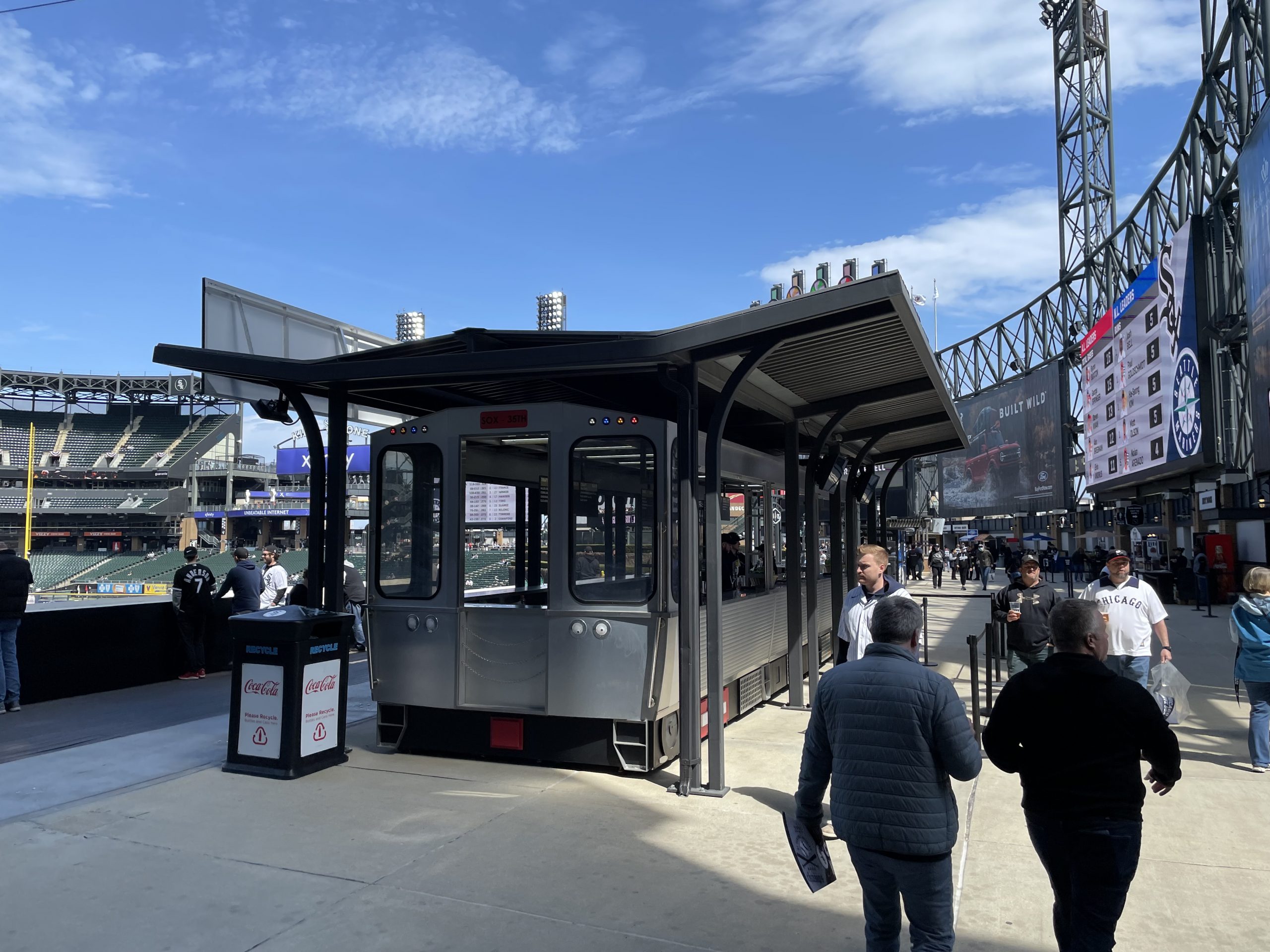 Guaranteed Rate Field Miller Lite Landing 